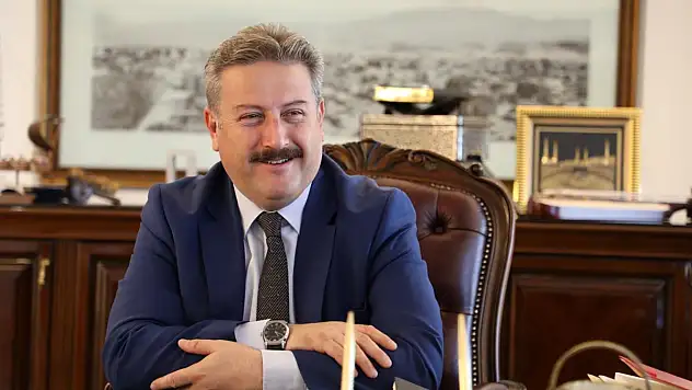 BAŞKAN PALANCIOĞLU, LGS'YE GİRECEK ÖĞRENCİLERE BAŞARILAR DİLEDİ