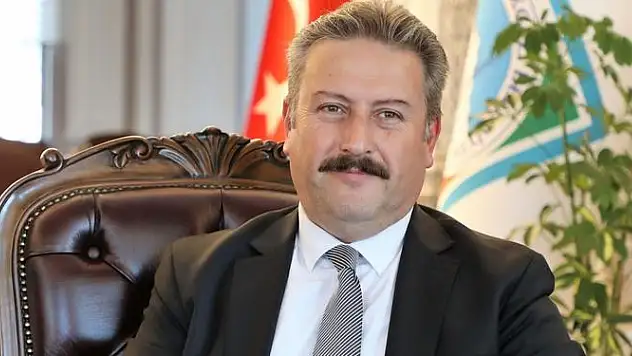 BAŞKAN PALANCIOĞLU MURAT ESKİCİ'YE YENİ GÖREVİNDE BAŞARILAR DİLEDİ