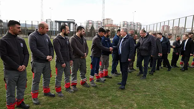 Başkan Palancıoğlu personelleriyle bayramlaştı