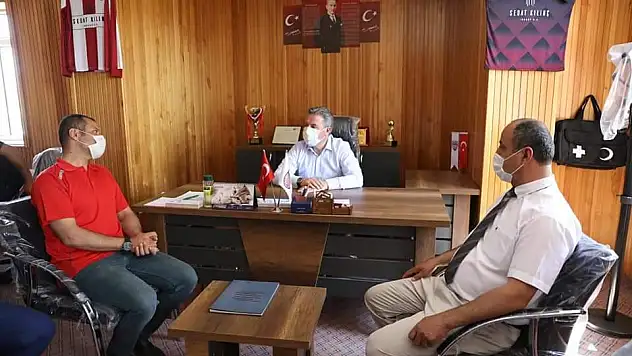 BAŞKAN PALANCIOĞLU: 'TURANLI GENÇLERE FUTBOL SAHASI YAPACAĞIZ'