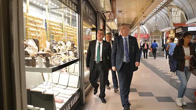 BAŞKAN TOK, KAZANCILAR ÇARŞISI ESNAFINI GEZDİ