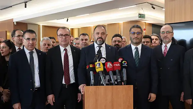 Başkan Uslular: Yetki devri sistemi zedeler