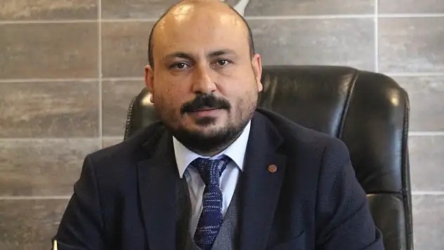 BAŞKAN VAROL, 1 MAYIS EMEK VE DAYANIŞMA GÜNÜ'NÜ KUTLADI