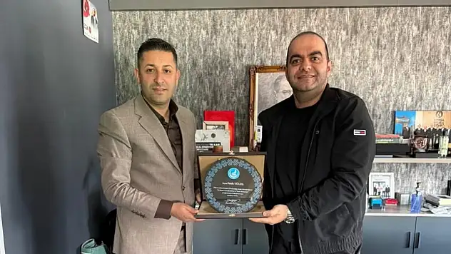 Başkan Yağmur'dan iş insanı Yücel'e ziyaret