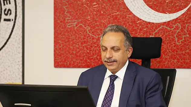 BAŞKAN YALÇIN: 'BAŞKAN BEYAZ MASADA' UYGULAMASI VATANDAŞIN YÖNETİME KATILMA PROGRAMI'