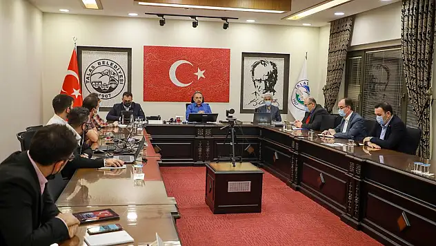 BAŞKAN YALÇIN: 'BİZE KATILMANIZ, BU ŞEHRİN YÖNETİMİNE KATILMANIZDIR'