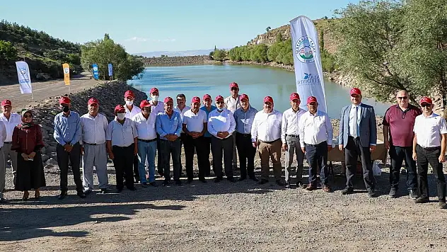 BAŞKAN YALÇIN'DAN MUHTARLARA PROJE VE YATIRIM BRİFİNGİ