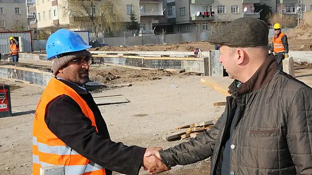 Başkan yeni nesil pazar yeri projelerini inceledi