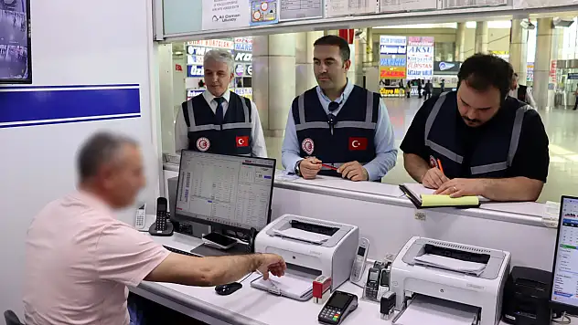 Bayram öncesi otogarda fiyat denetimi
