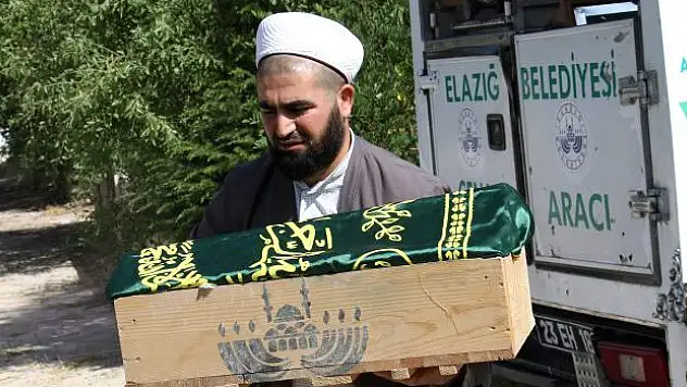 BEBEĞİNİ DOĞURUP, ÖLDÜREREK ÇÖPE ATAN KADININ İFADELERİ KAN DONDURDU