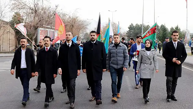 Binlerce Ülkücü Sarıkamış şehitlerini andı