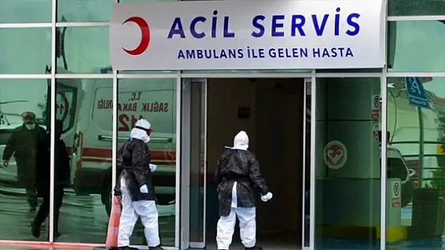 BİR İLİMİZ DİKEN ÜSTÜNDE! ALAY KOMUTANLIĞINDA KORONA VİRÜS TESPİT EDİLDİ