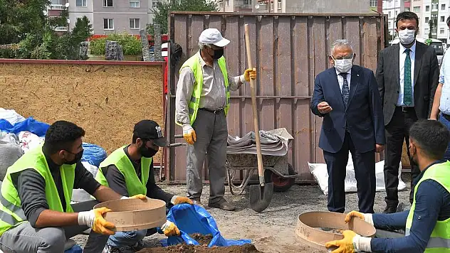 BİR SELÇUKLU ESERİ DAHA GÜN YÜZÜNE ÇIKIYOR