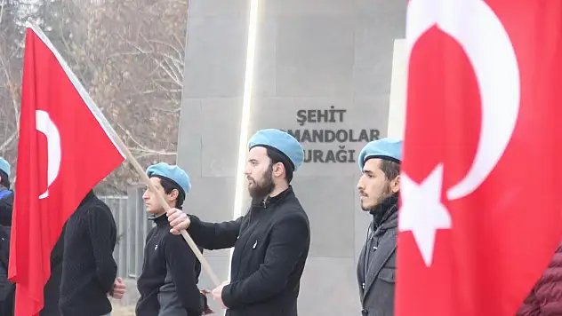 Bir yıl sonra hain saldırının gerçekleştiği yerde buluştular