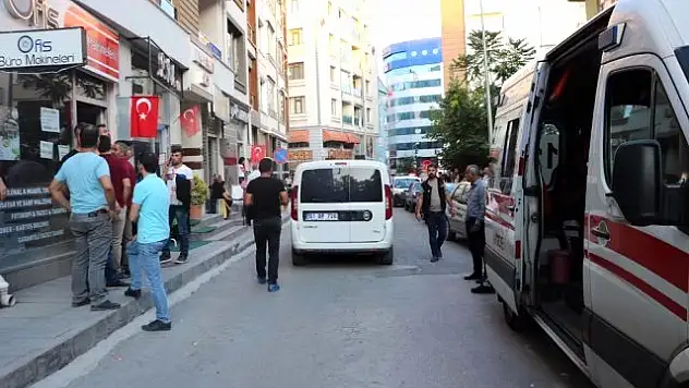 BOŞANMA AŞAMASINDAKİ EŞİ TARAFINDAN ÖLDÜRÜLDÜ