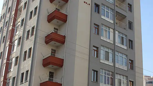 Bunalıma girdi, intihar etti