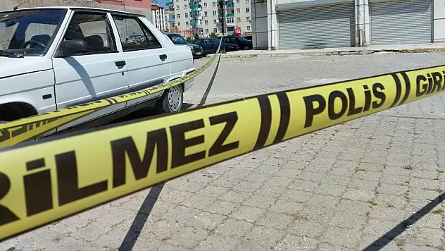 BUNALIMA GİREN GENÇ KIZ 7. KATTAN ATLADI