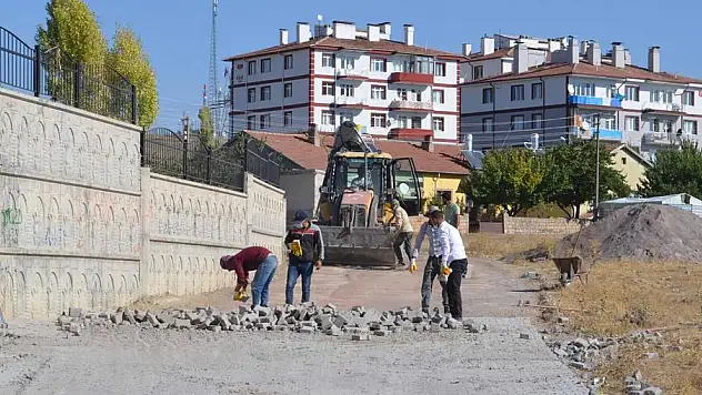 BÜNYAN BELEDİYESİ EKİPLERİ CUMHURİYET MAHALLESİ'NDE
