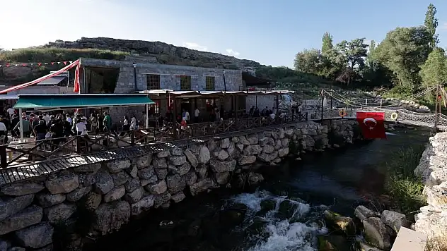 Bünyan'da tarih ve lezzetin buluştuğu nokta 'Değirmen Restoran' açıldı