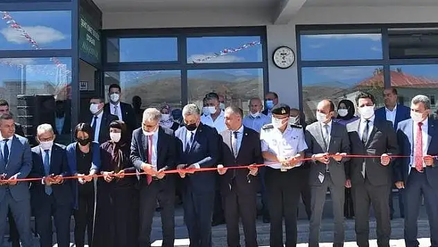 BÜYÜKKILIÇ, SARIZ'DA ŞEHİT İSMET BÜLBÜL OTOGARI AÇILIŞINA KATILDI