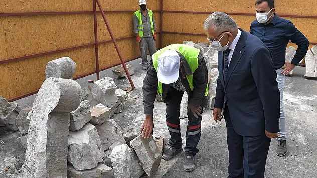 BÜYÜKKILIÇ, SEYYİD BURHANEDDİN CAMİ MİNARESİ RESTORE ÇALIŞMALARINI İNCELEDİ