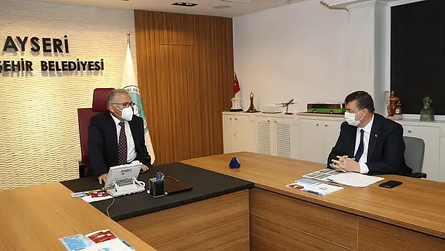 BÜYÜKKILIÇ'TAN İLÇELERE YÖNELİK 'YATIRIM VE PANDEMİ' HAMLESİ