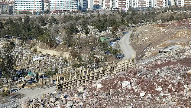 BÜYÜKŞEHİR BELEDİYESİ: MEZARLIK YERİ SIKINTIMIZ YOK