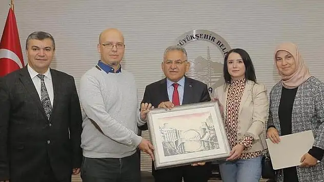 BÜYÜKŞEHİR BELEDİYESİ, MOSTAR'DA GÖNÜLLERE DOKUNUYOR