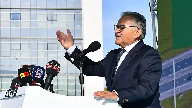 BÜYÜKŞEHİR BELEDİYESİ'NİN DEV ULAŞIM YATIRIMLARI HİZMETE AÇILDI