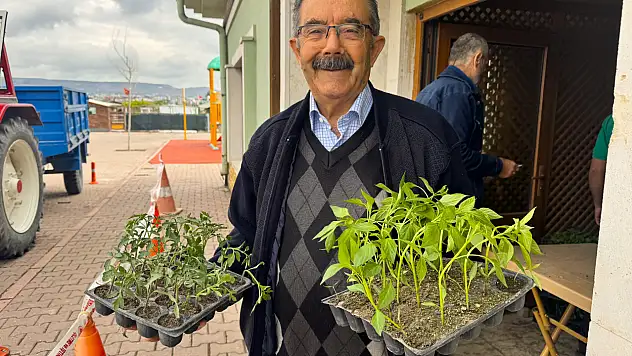 Büyükşehir'den emeklilere ücretsiz fide desteği