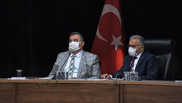 BÜYÜKŞEHİR, EYLÜL AYI MECLİS TOPLANTISI'NI GERÇEKLEŞTİRDİ