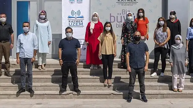 BÜYÜKŞEHİR 'KAYMEK UZEM' İLE EĞİTİMDE UZAKLAR YAKIN OLUYOR