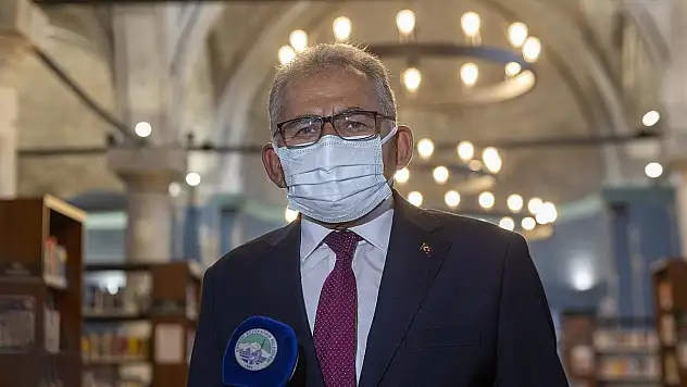 'BÜYÜKŞEHİR KÜTÜPHANELERİ 775 BİN KİŞİ AĞIRLADI, 260 BİN ÖDÜNÇ KİTAP VERDİ'