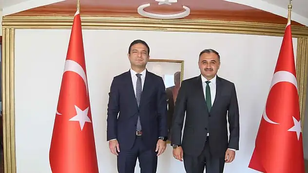 CABBAR BAŞKANDAN KAYMAKAM ASLAN'A HAYIRLI OLSUN ZİYARETİ