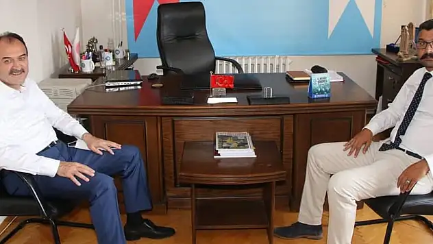 ÇANDIROĞLU'NDAN BAŞKAN ÇOLAK'A  ZİYARET