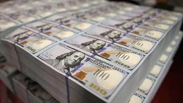 CARİ DENGE KASIMDA 4 MİLYAR DOLAR AÇIK VERDİ