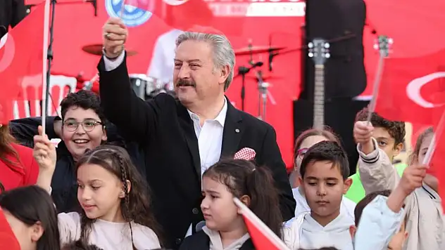 Çarşı Melikgazi'de bayram coşkusu