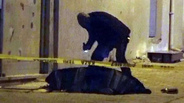 ÇATIDAN DÜŞEN YAŞLI KADIN HAYATINI KAYBETTİ