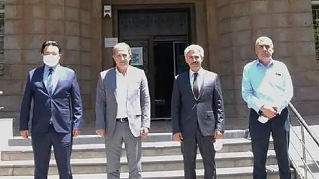 CELALETTİN EKİNCİ'DEN İLÇE MİLLİ EĞİTİM MÜDÜRLERİNE ZİYARET