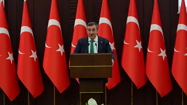 Cevdet Yılmaz: 2,5 yılda bir yıl yaşlanan bir nüfusla karşı karşıyayız