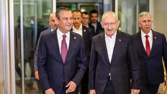 CHP Genel Merkezi'nde kriz büyüyor: Özel ile Kılıçdaroğlu görüştü