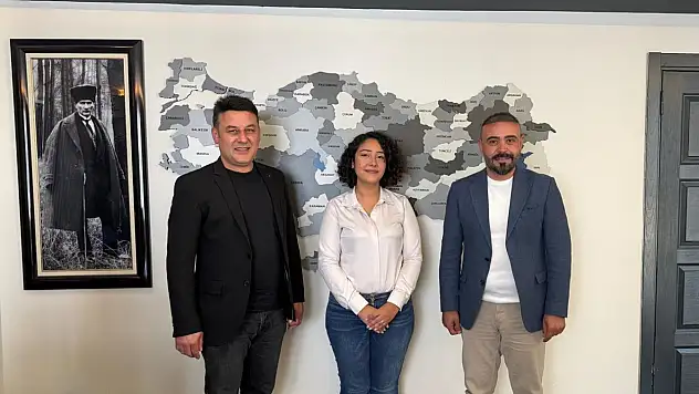 CHP Kayseri'de 3 merkez ilçeye yeni başkan atandı