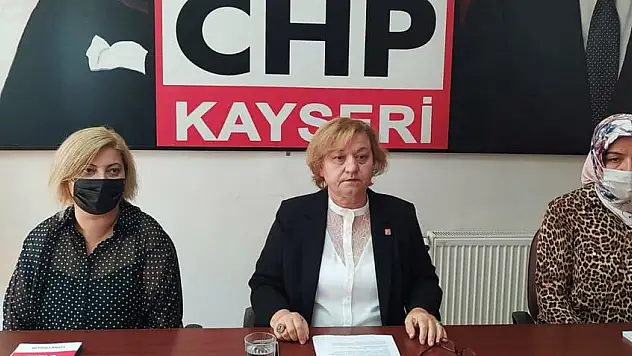 CHP KAYSERİ KADIN KOLLARI'NDAN 'İSTANBUL SÖZLEŞMESİ UYGULANMIYOR' TEPKİSİ