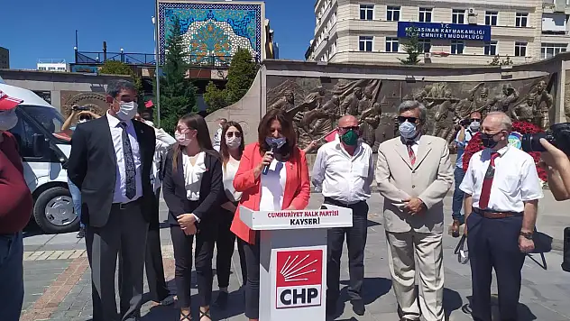 CHP'Lİ ÖZER: 'YURDUMUZA GÖZ KOYANLARI BAŞARISIZLIĞA UĞRATACAĞIZ'
