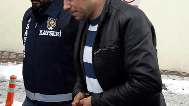 Cinayet zanlısı yakaladı