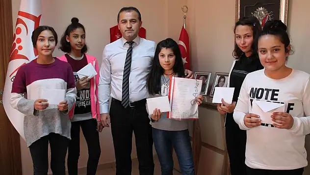 Çocuk Evlerinde kalan çocuklardan Afrin'deki Mehmetçiğe mektup