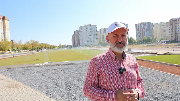 Çolakbayrakdar: Evlatlarımızın hayallerini süsleyen parklar inşa ediyoruz