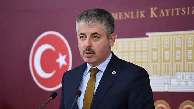 Çopuroğlu: Milletin değerleriyle kavga eden anlayışın karşılığı yok