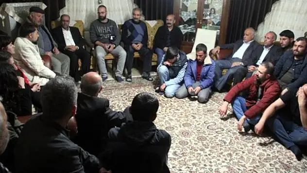 Cumhur İttifakı Adayının Abisi: HDP'nin Yanındayız