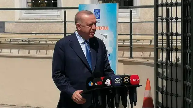 CUMHURBAŞKANI ERDOĞAN: 'AŞI TEDARİĞİNDE HERHANGİ BİR SIKINTI YAŞAMAYACAĞIZ'